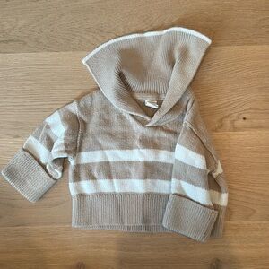 Banana Republic Baby Sweater Size 3-6 Months